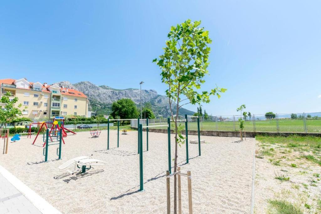 Apartment Pepalo,Omis Free Parking Buitenkant foto